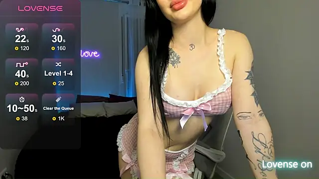 Snapshot of SelinaStorm chatting on June 8, 2026, 1:28 am SelinaStorm online show from June 8, 2026, 1:28 am