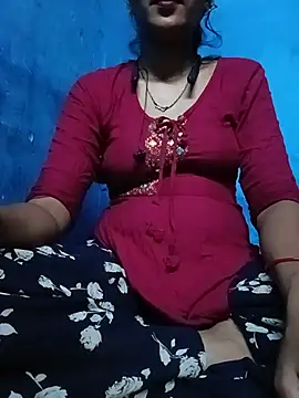 Snapshot of ruchigoutam chatting on July 3, 2026, 5:52 pm ruchigoutam online show from July 3, 2026, 5:52 pm