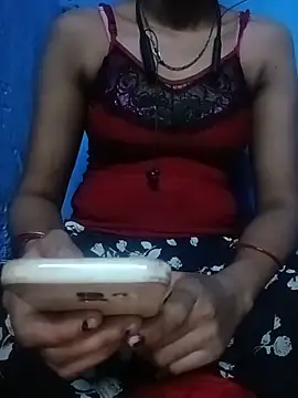 Snapshot of ruchigoutam chatting on July 4, 2026, 9:43 pm ruchigoutam online show from July 4, 2026, 9:43 pm