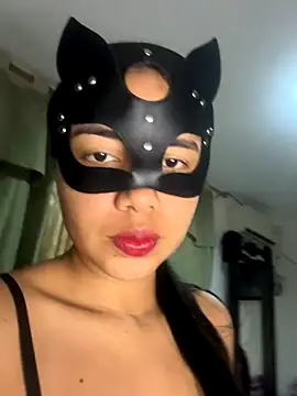 Kyra  Rose online show from November 10, 2025, 12:31 am