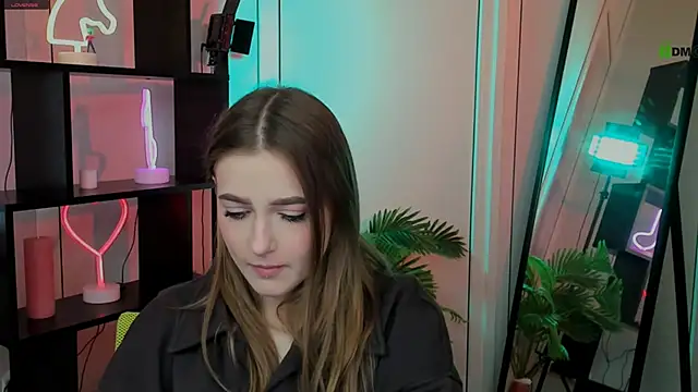 aria moo online show from November 14, 2025, 12:26 pm