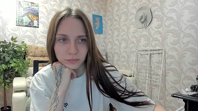 Kelly Gerzikaa online show from October 25, 2025, 11:40 am