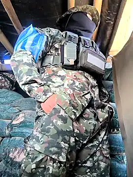 lamejorpene online show from September 23, 2025, 1:25 pm