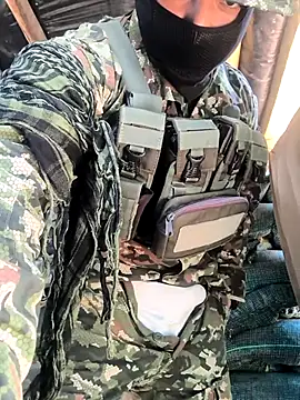 lamejorpene online show from September 27, 2025, 7:19 pm