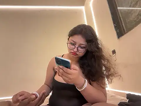 Snapshot of Drizzling_Intimecy chatting on October 20, 2025, 2:17 pm Drizzling Intimecy online show from October 20, 2025, 2:17 pm