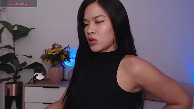 Snapshot of Annabnz chatting on September 25, 2025, 11:08 pm Annabnz online show from September 25, 2025, 11:08 pm