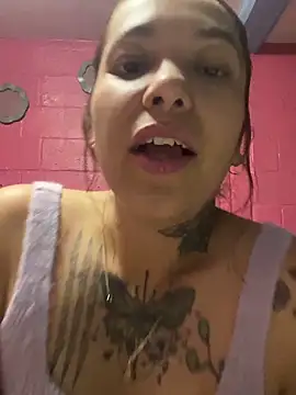 Snapshot of emperatrixsex chatting on June 5, 2026, 3:13 am emperatrixsex online show from June 5, 2026, 3:13 am