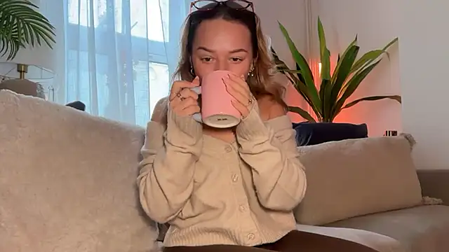 KayleeBella online show from January 18, 2026, 11:36 am