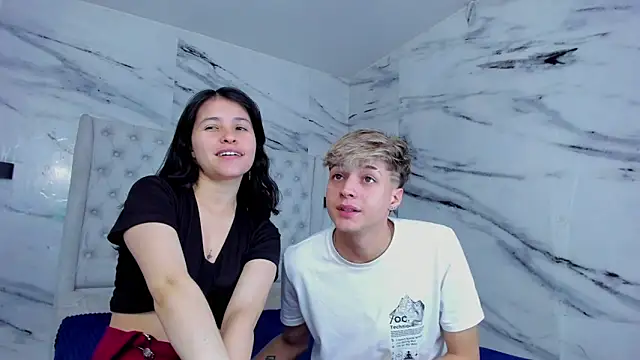 Ari and Storm online show from September 27, 2025, 2:11 pm