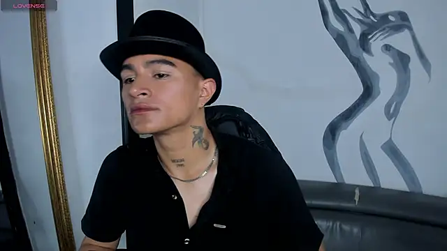 LiamDeep online show from September 26, 2025, 3:38 pm