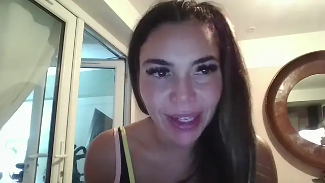 Saucy-Sharna online show from October 24, 2025, 1:13 am