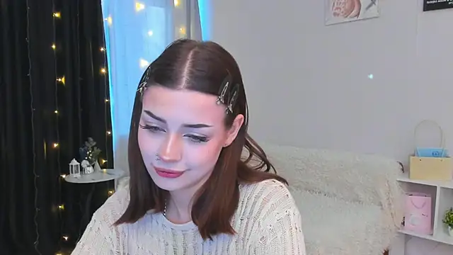 PurrrBerry online show from January 15, 2026, 5:12 am