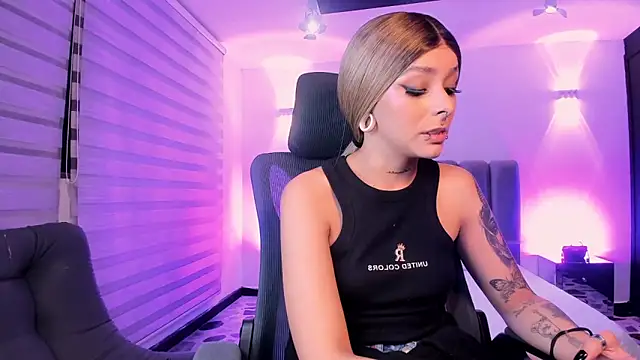 SkyThompson online show from October 15, 2025, 4:12 am