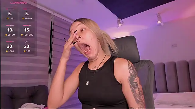 SkyThompson online show from November 16, 2025, 5:02 am