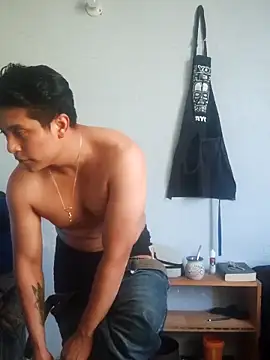 juan penetreitor online show from November 13, 2025, 11:14 pm