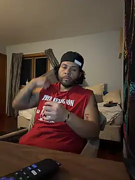 Lunablu13 online show from April 1, 2026, 12:33 am