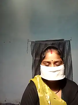 Sheema tyagi online show from November 25, 2025, 9:15 pm