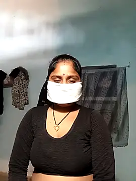 Sheema tyagi online show from December 2, 2025, 6:41 am