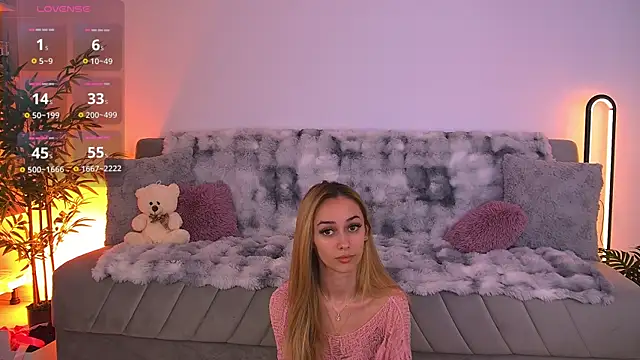 Snapshot of AmyKent_ chatting on June 6, 2026, 2:55 pm AmyKent online show from June 6, 2026, 2:55 pm