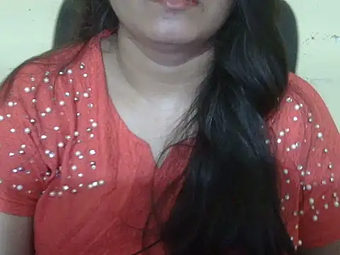 Aanya Hazel online show from October 15, 2025, 9:37 pm