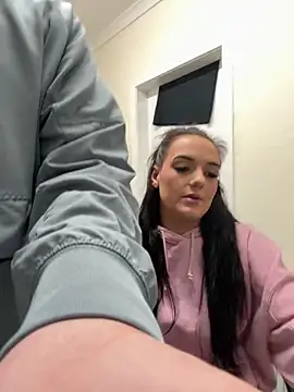 Snapshot of scottishcouple2002 chatting on October 25, 2025, 11:54 pm scottishcouple2002 online show from October 25, 2025, 11:54 pm