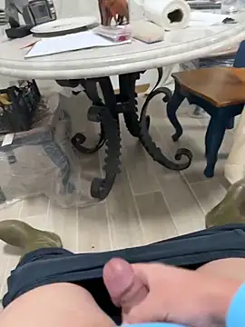 camboys poyraz online show from October 31, 2025, 2:40 pm