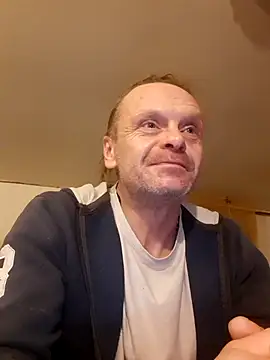 Kuba Gd online show from February 12, 2025, 2:45 am