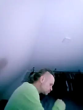 Kuba Gd online show from April 16, 2026, 11:07 pm