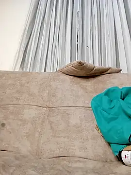 Marian Zeller online show from October 29, 2025, 9:22 am