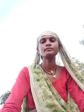 Riya Raj90 online show from September 11, 2025, 11:32 am