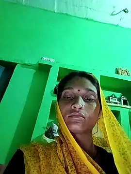 Riya Raj90 online show from September 19, 2025, 10:43 pm