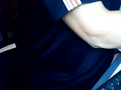 hotboydon2495 online show from September 28, 2025, 1:22 am