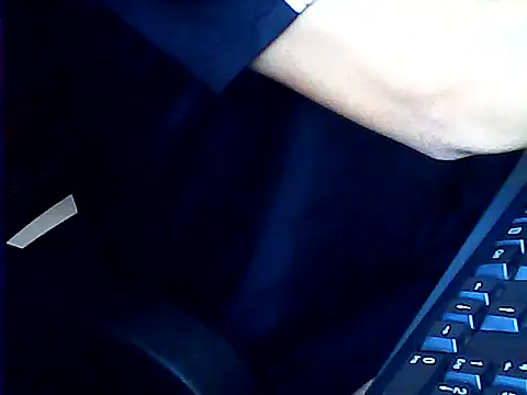 hotboydon2495 online show from October 13, 2025, 2:00 am