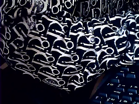 hotboydon2495 online show from October 23, 2025, 1:49 am