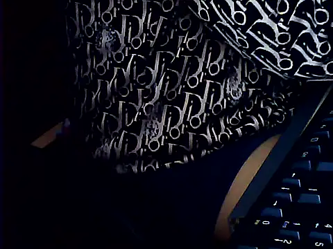 hotboydon2495 online show from November 2, 2025, 1:52 am