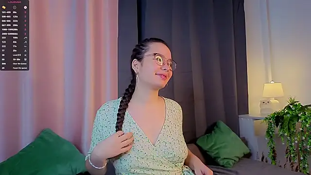 WildaBisom online show from September 9, 2025, 1:38 am