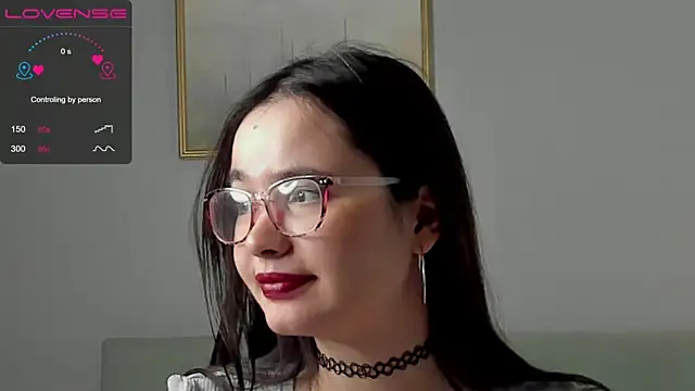 WildaBisom online show from November 4, 2025, 1:38 am