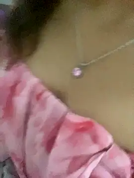 Pyy07 online show from November 3, 2025, 1:23 pm