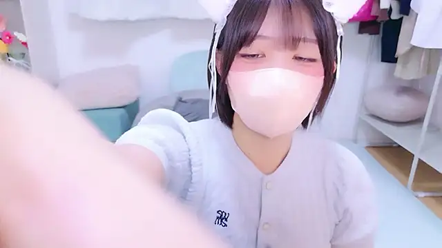 Snapshot of Hinata_Sun chatting on June 6, 2026, 11:59 am Hinata Sun online show from June 6, 2026, 11:59 am