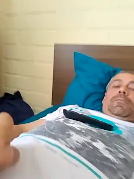 Snapshot of DjArroyo_01 chatting on September 24, 2025, 6:22 pm DjArroyo 01 online show from September 24, 2025, 6:22 pm