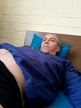 Snapshot of DjArroyo_01 chatting on September 25, 2025, 6:44 pm DjArroyo 01 online show from September 25, 2025, 6:44 pm