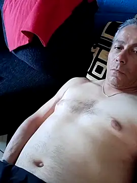 Snapshot of DjArroyo_01 chatting on October 14, 2025, 7:36 pm DjArroyo 01 online show from October 14, 2025, 7:36 pm