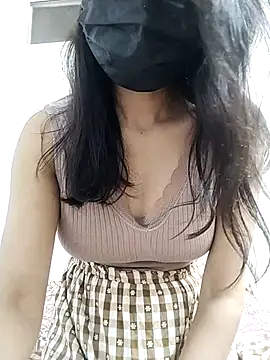 Snapshot of Shreya-babe chatting on September 19, 2025, 5:13 pm Shreya-babe online show from September 19, 2025, 5:13 pm