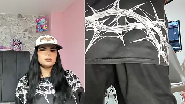Snapshot of Missy_Aprill chatting on May 20, 2026, 12:55 pm Missy Aprill online show from May 20, 2026, 12:55 pm