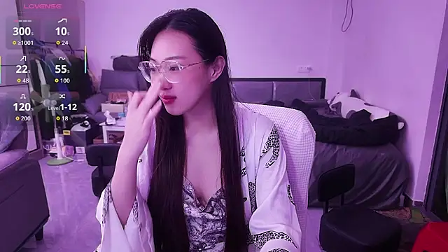 Linbaibai online show from October 13, 2025, 4:40 pm