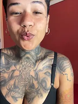 xbigpeach online show from October 6, 2025, 11:18 am