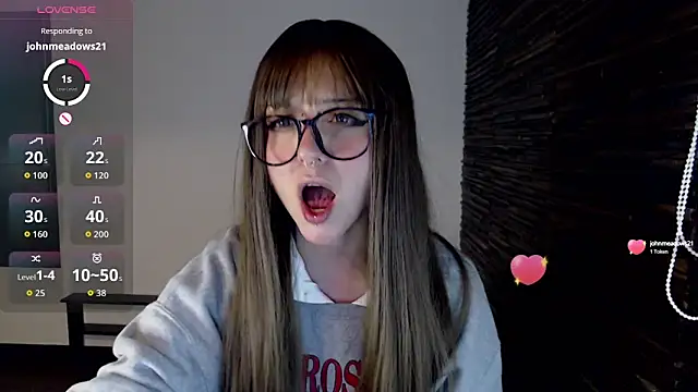 babedooll online show from September 25, 2025, 2:59 am