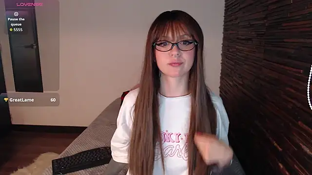 babedooll online show from October 23, 2025, 3:06 am