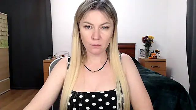 ParadiseAlina online show from October 23, 2025, 7:01 pm