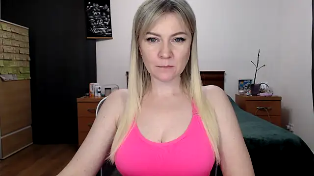 ParadiseAlina online show from March 25, 2026, 7:20 pm